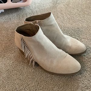 Sand fringe booties